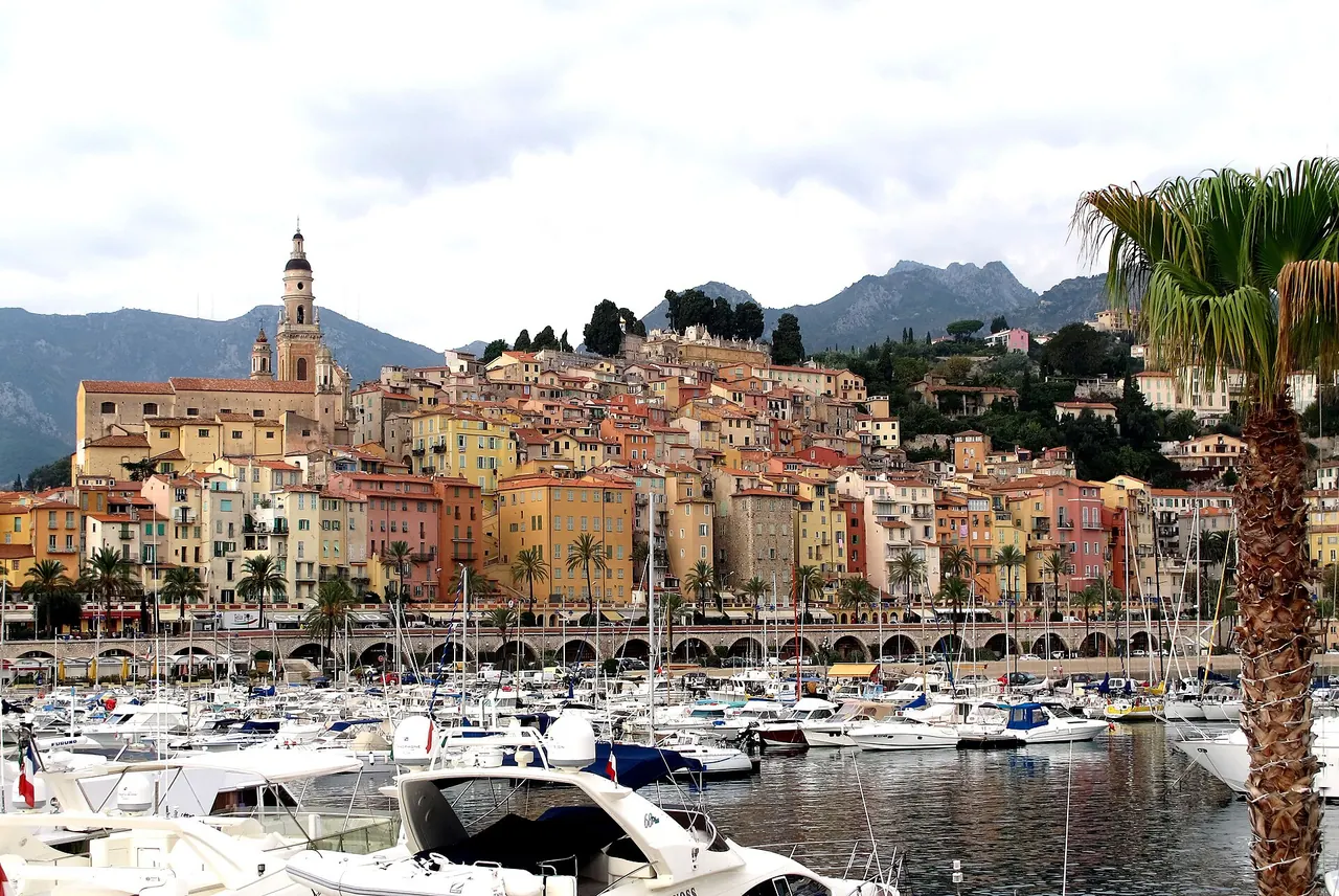Menton and Sainte-Agnès